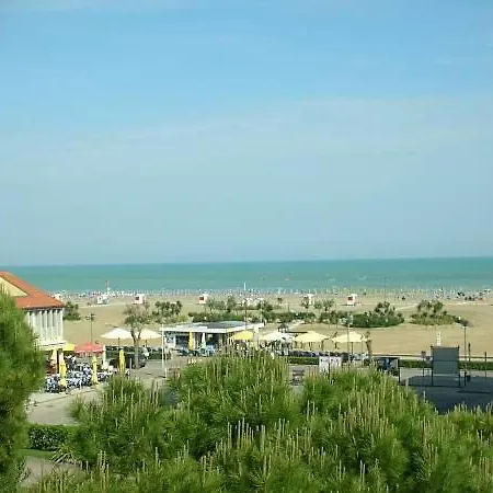 Zenith Daire Caorle